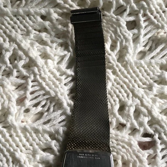 Vintage Elgin Gold Tone Mens Wrist Watch with Duchess Watch Band - For Parts